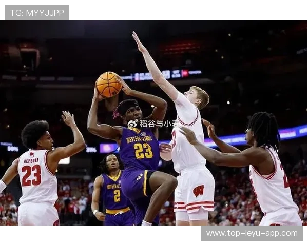 国王季中数据反馈:外线牵扯带来更多内线突破机会